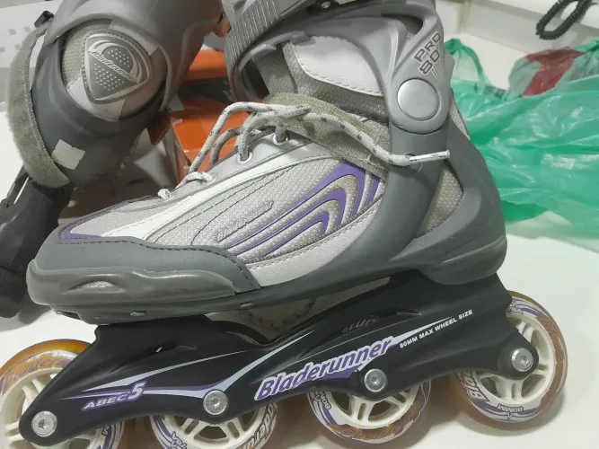 Patins Bladerunner Pro80