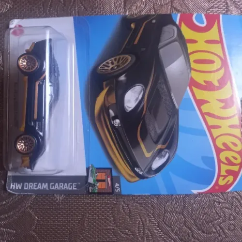 Carrinho Hotwheels veja imagens