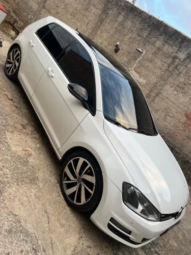 Volkswagen Golf Highline 1.4 TSI 140cv Aut. 2014