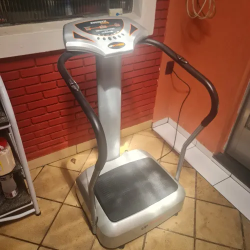 Plataforma vibratória Energym Pro Up Fitness