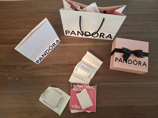 Pulseira Pandora fecho em ouro exclusiva