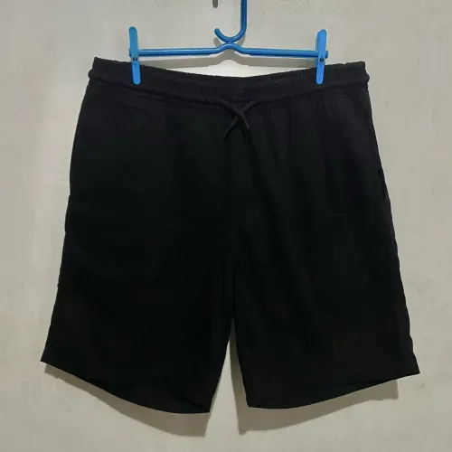 Short Preto