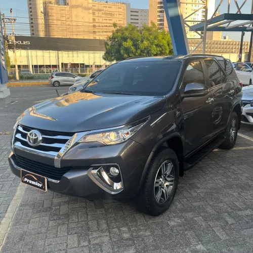 Toyota Hilux SW4 SRV 4X2 2.7 Flex 16V Aut. 2019