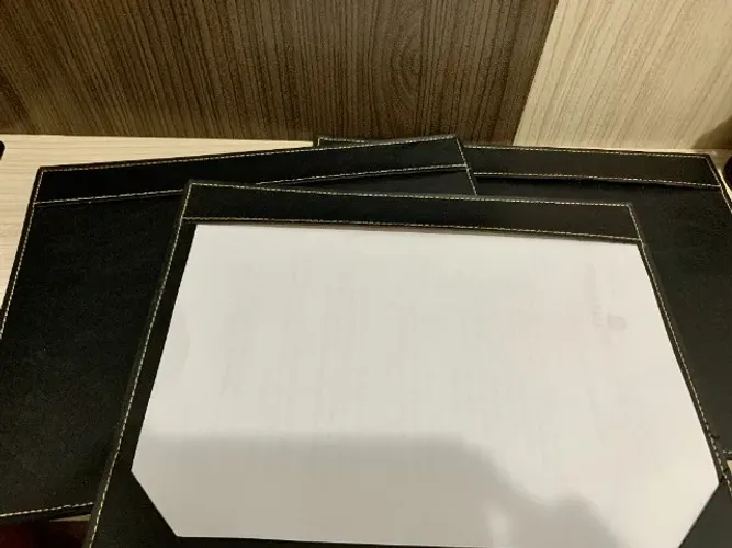4 Pranchetas em couro  Costura Diferenciada A4 Preto- Apparatos 