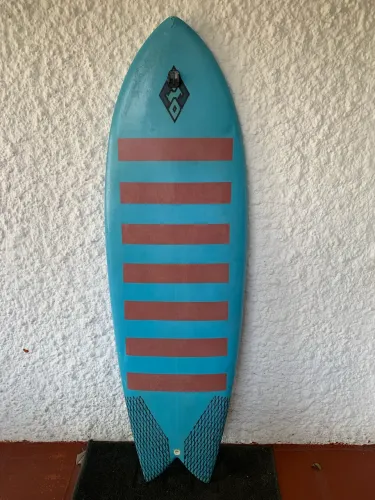 Prancha de Surf Fish 5.6