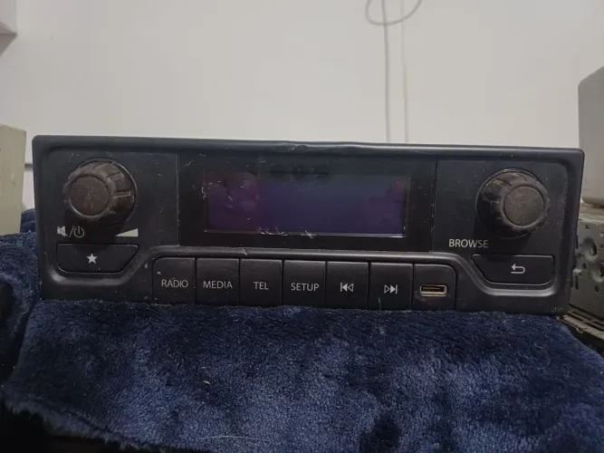 Som automotivo Visteon ( Mercedes Benz)