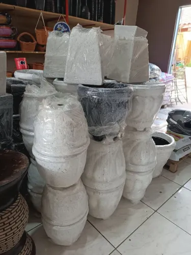 Vasos de cimento para plantas