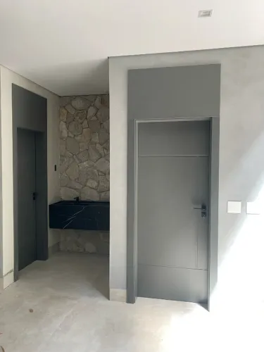 Valorizando sua obra com as Portas Phanda!
