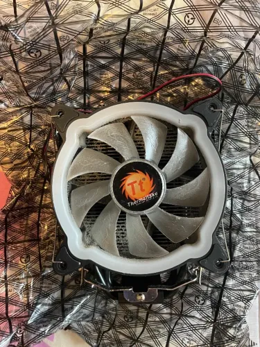 Cooler de CPU Thermaltake