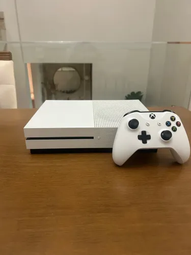 Xbox One S