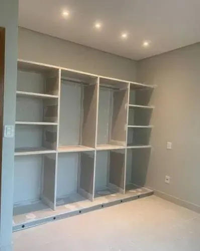 Guarda roupa de gesso por metro material e mão de obra