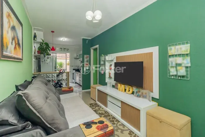 Casa em condomínio, 2 quartos, 1 suíte, 2 vagas de garagem  - Alvorada - RS