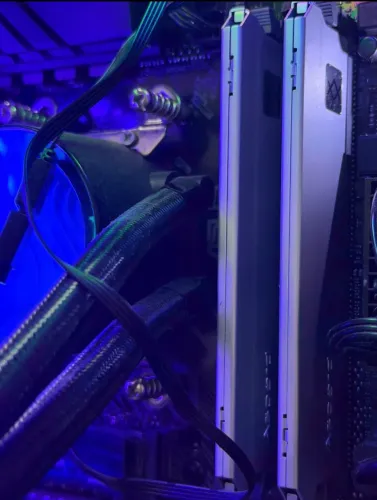 MEMÓRIA RAM ASGARD 2X16 3200MHZ CL18