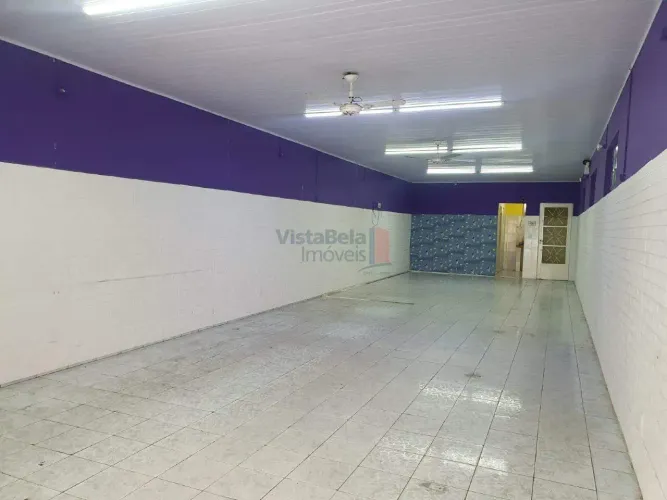 Ponto comercial para locação no coração da cidade, ao lado do Mercado Municipal, com amplo