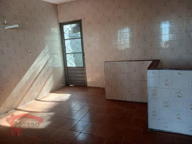 Casa com 2 dormitórios para alugar, 50 m² por R$ 1.310,83/mês - Jardim Vista Linda - São P