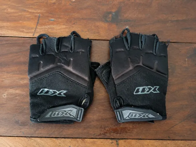 Luvas x11