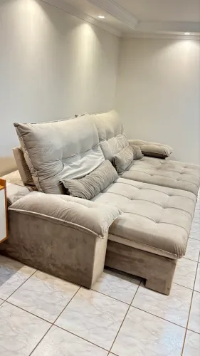 Sofá retrátil