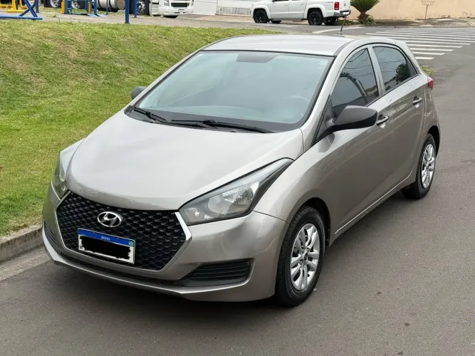 Hyundai HB20 Unique 1.0 Flex 12V Mec. 2019