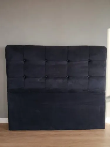 Cabeceira de cama casal azul marinho em suede