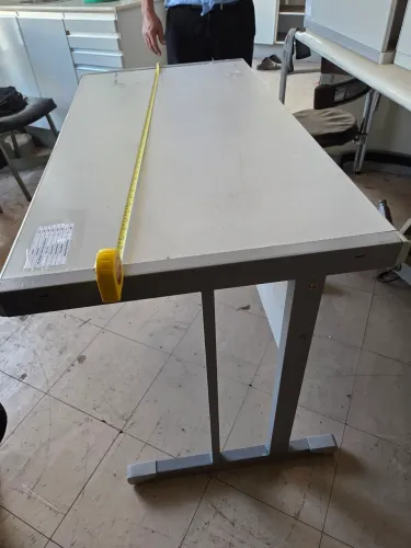 Mesa de escritório Mesa 120 comprimento 61 de largura 75 de altura
