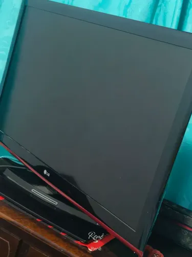TV LG 42"