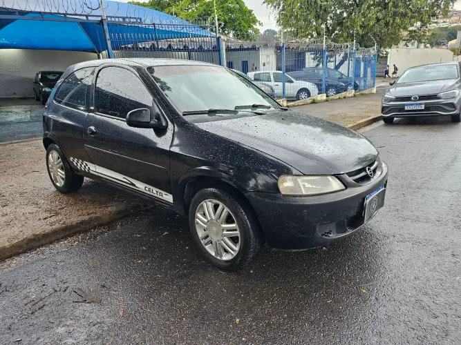 Chevrolet Celta 1.0/super/n.piq.1.0 MPFI VHC 8V 3P 2003