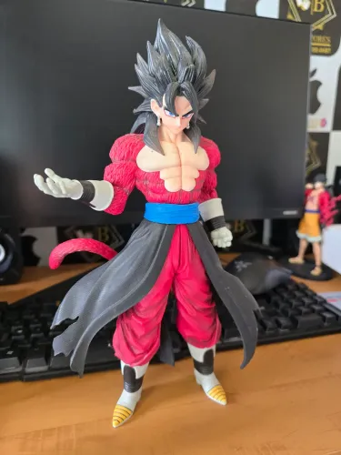Bonecos colecionáveis vegeta