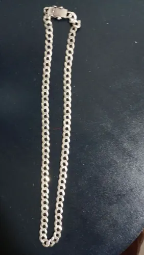 Corrente de prata