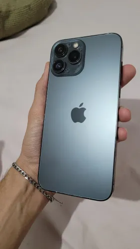 IPhone 13 Pro Max (troco por iPhone 14 normal)