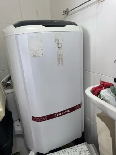 Tanquinho de Lavar Roupas Colormaq usado