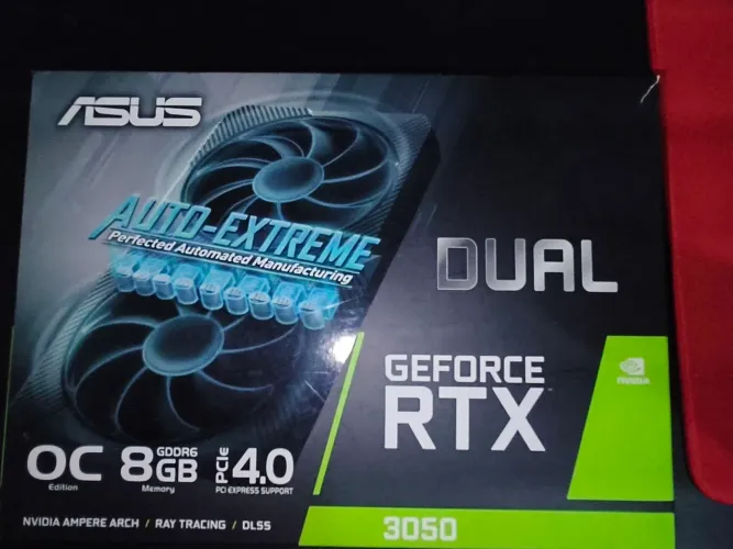 Placa de vídeo 3050 8gb asus, usada em perfeito estado.