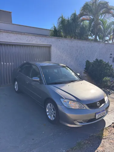 Honda Civic Sedan LX 1.7 16V 115cv Mec. 4P 2004