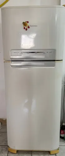 Geladeira Electrolux DF46 402 litros perfeito funcionamento