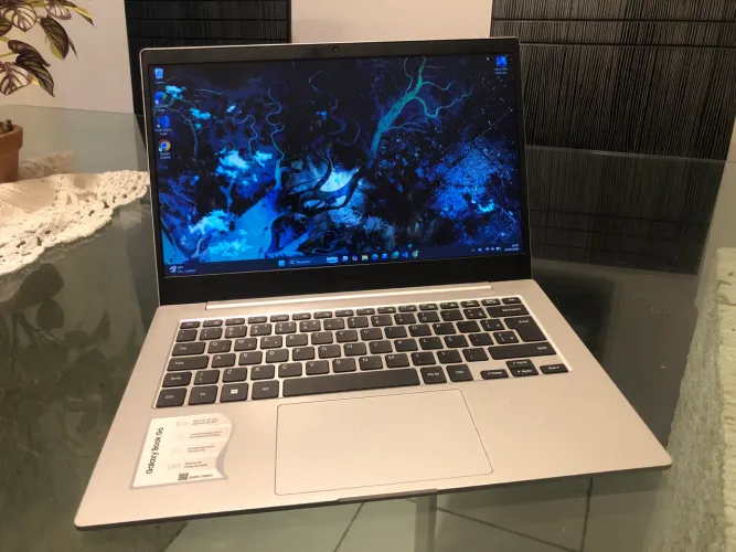 SAMSUNG GALAXY BOOK GO