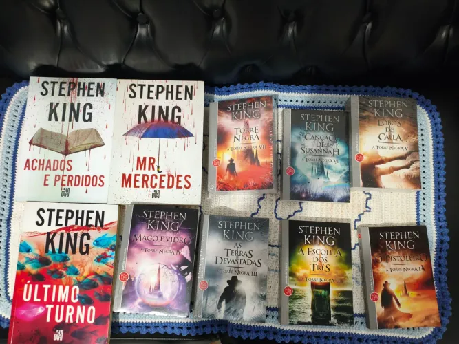 Lote de Livros Stephen King - Coleção A Torre Negra + Trilogia Bill Hodges (10 Livros)
