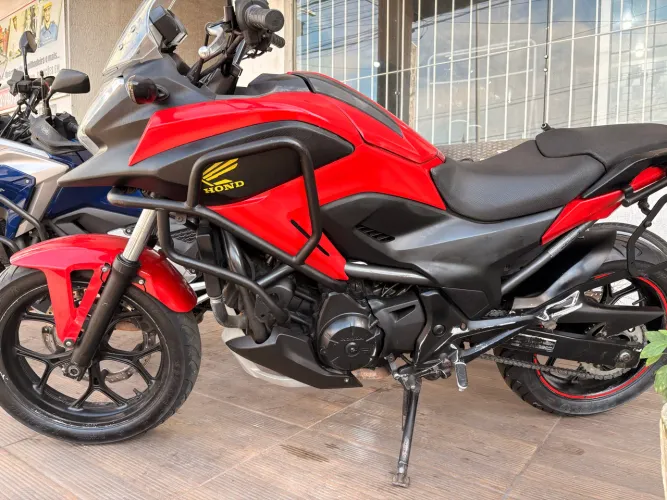 Moto Honda NC 700