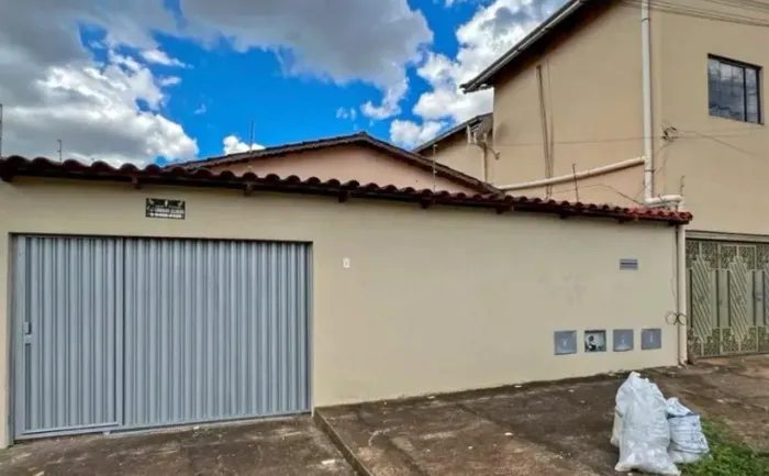*Vendo casa em Porto Canoa