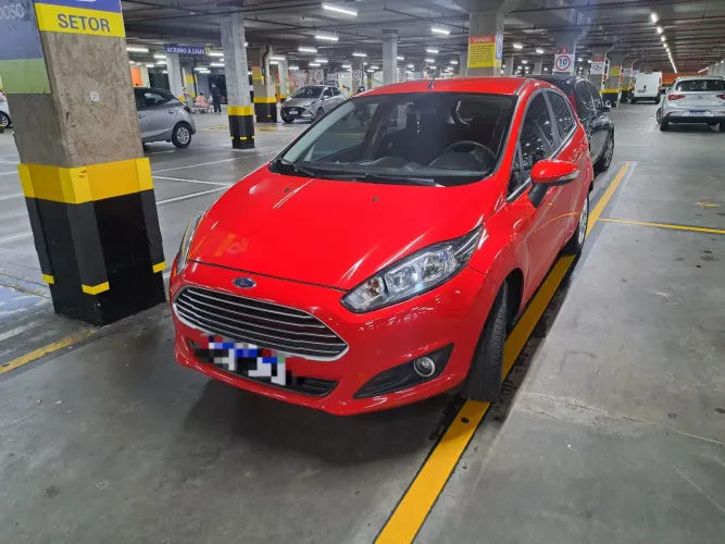 Ford Fiesta SEL 1.6 16V Flex Mec. 5P 2017