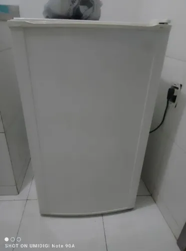 Vendo frigobar