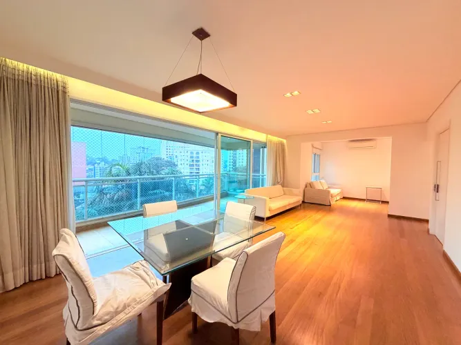 Apartamentos para alugar com 3 quartos, 157 m² - Cambuí