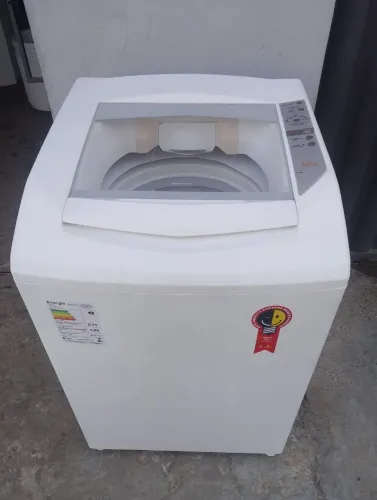 Vendo máquina de lavar Brastemp 10k conservado 6 meses de garantia