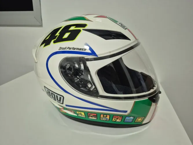 Capacete