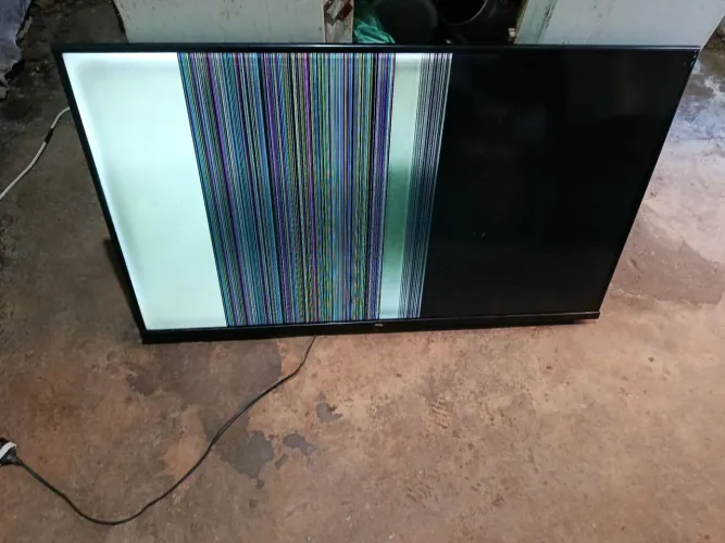 Tv TCL 43 polegadas 