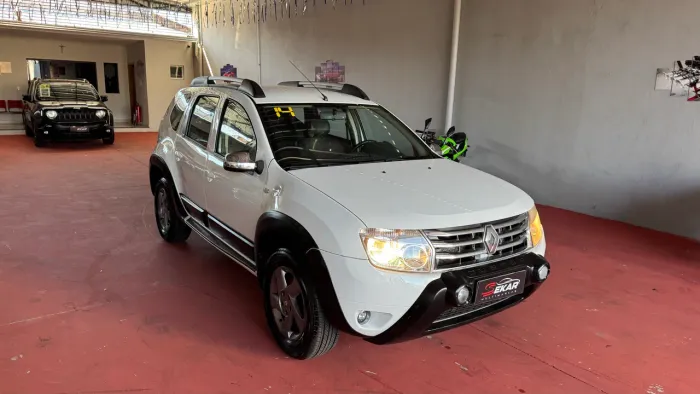 Renault Duster Dynamique 2.0 Hi-flex 16V Aut. 2014