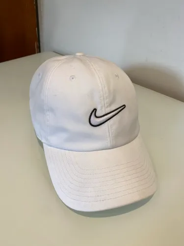 boné nike (swoosh frontal)