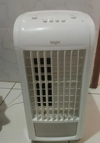 Vendo umidificador de ar 150 pra ir logo