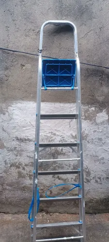 Escada de alumínio