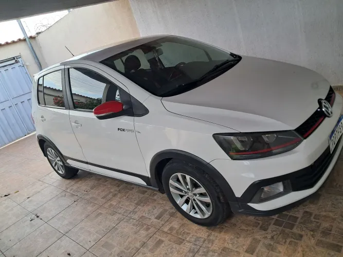 Volkswagen Fox Pepper 1.6 Flex 16V 5P 2017