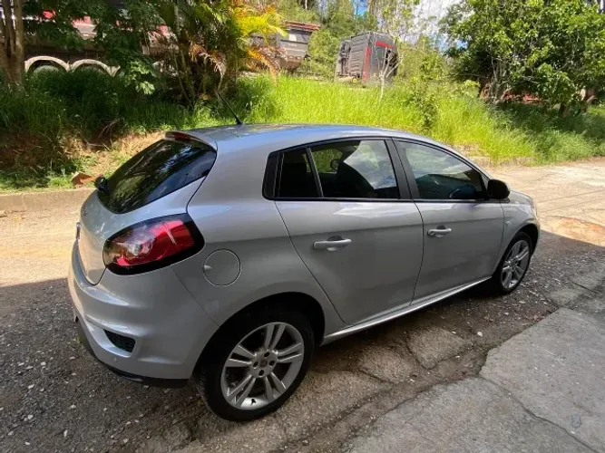 Fiat Bravo Essence 1.8 Flex 16V 5P 2016