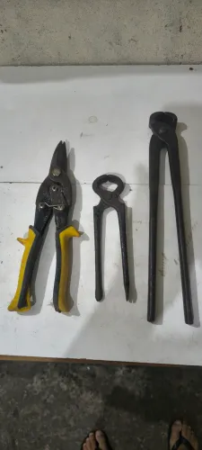 Tesoura Corneta e 2 Turquezas